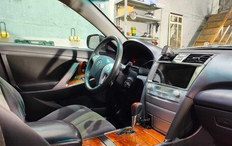 Toyota Camry, 2008 год, 950 000 рублей, 12 фотография