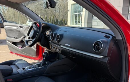 Audi A3, 2017 год, 2 200 000 рублей, 14 фотография