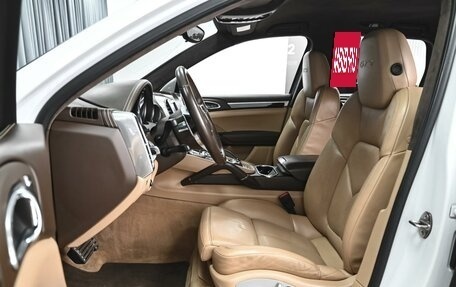 Porsche Cayenne III, 2015 год, 3 098 000 рублей, 10 фотография