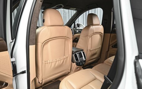 Porsche Cayenne III, 2015 год, 3 098 000 рублей, 11 фотография