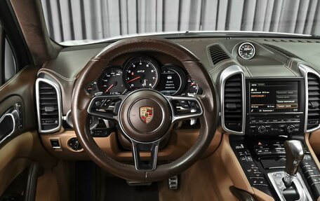 Porsche Cayenne III, 2015 год, 3 098 000 рублей, 13 фотография