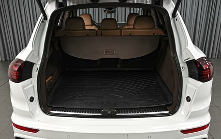 Porsche Cayenne III, 2015 год, 3 098 000 рублей, 24 фотография