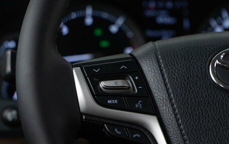 Toyota Land Cruiser 200, 2017 год, 5 679 000 рублей, 14 фотография