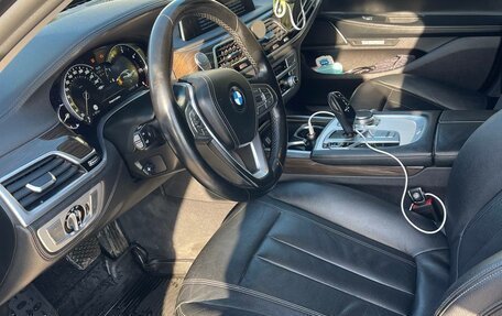 BMW 7 серия, 2017 год, 4 150 000 рублей, 14 фотография