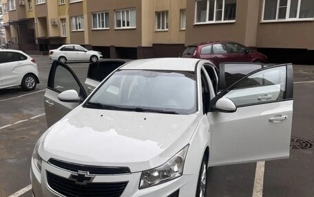 Chevrolet Cruze II, 2013 год, 971 000 рублей, 10 фотография
