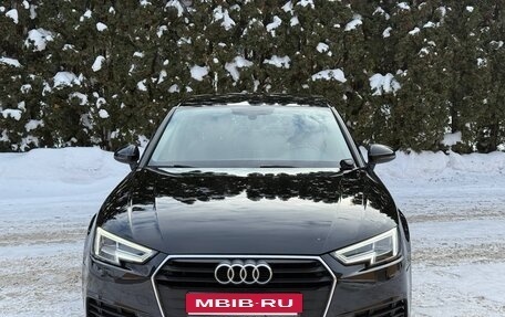 Audi A4, 2019 год, 2 000 000 рублей, 2 фотография