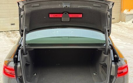 Audi A4, 2019 год, 2 000 000 рублей, 14 фотография