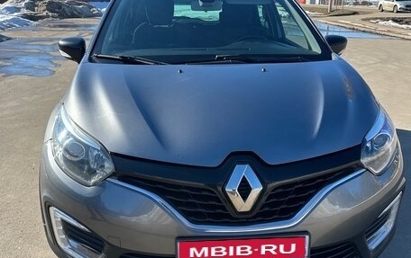 Renault Kaptur I рестайлинг, 2017 год, 1 150 000 рублей, 1 фотография