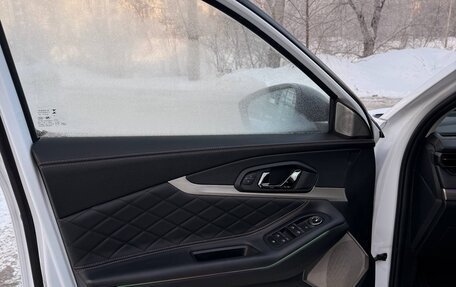 CheryExeed TXL, 2023 год, 2 300 000 рублей, 12 фотография
