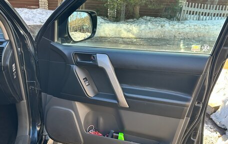 Toyota Land Cruiser Prado 150 рестайлинг 2, 2012 год, 2 500 000 рублей, 11 фотография