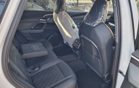 Audi Q5, 2025 год, 7 000 000 рублей, 29 фотография