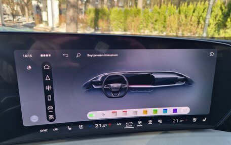 Audi Q5, 2025 год, 7 000 000 рублей, 34 фотография