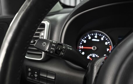 KIA Sportage IV рестайлинг, 2019 год, 2 486 000 рублей, 16 фотография