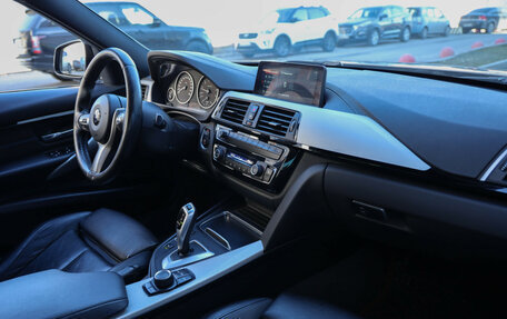 BMW 3 серия, 2018 год, 2 550 000 рублей, 10 фотография