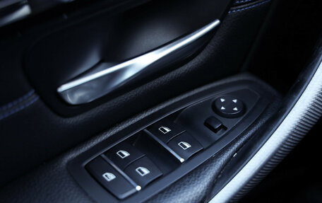 BMW 3 серия, 2018 год, 2 550 000 рублей, 19 фотография