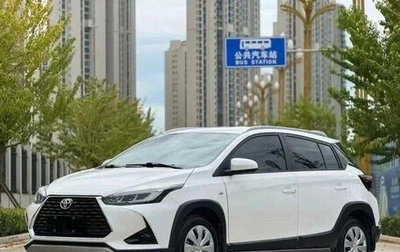 Toyota Yaris XP150 рестайлинг, 2022 год, 1 060 000 рублей, 1 фотография