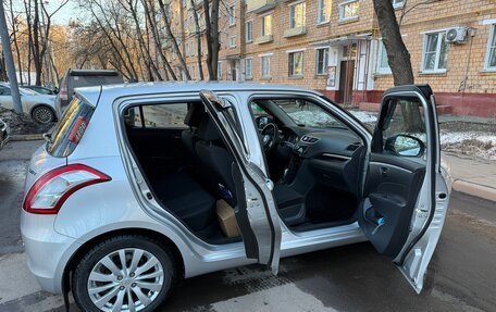 Suzuki Swift IV, 2011 год, 1 000 000 рублей, 3 фотография