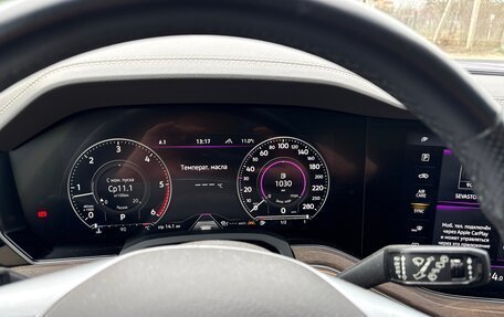 Volkswagen Touareg III, 2019 год, 5 900 000 рублей, 6 фотография