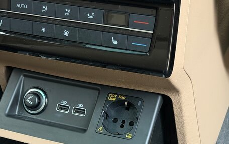 Volkswagen Touareg III, 2019 год, 5 900 000 рублей, 12 фотография