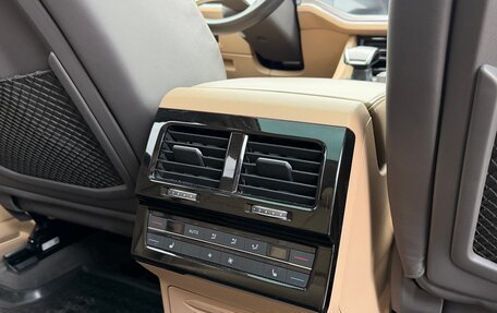 Volkswagen Touareg III, 2019 год, 5 900 000 рублей, 13 фотография