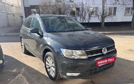 Volkswagen Tiguan II, 2017 год, 1 930 000 рублей, 5 фотография