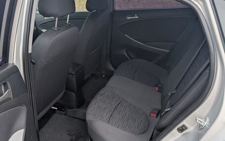 Hyundai Solaris II рестайлинг, 2016 год, 1 230 000 рублей, 18 фотография