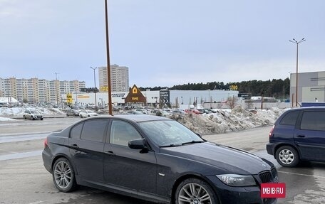 BMW 3 серия, 2009 год, 1 300 000 рублей, 2 фотография