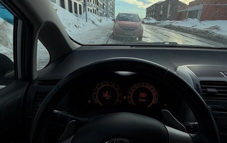 Toyota Auris II, 2007 год, 890 000 рублей, 11 фотография