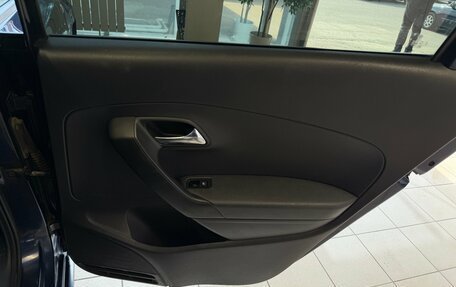 Volkswagen Polo VI (EU Market), 2013 год, 699 000 рублей, 17 фотография