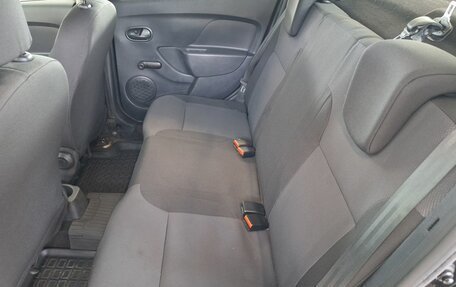 Renault Logan II, 2021 год, 830 000 рублей, 13 фотография