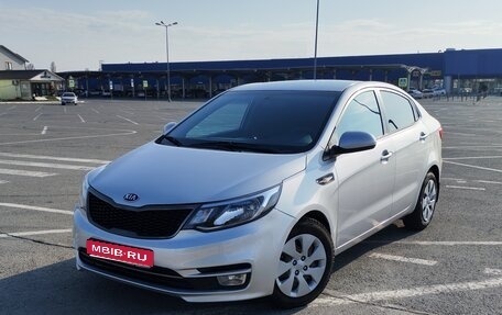 KIA Rio III рестайлинг, 2016 год, 1 090 000 рублей, 1 фотография