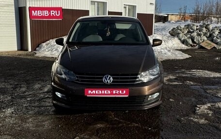 Volkswagen Polo VI (EU Market), 2016 год, 999 999 рублей, 1 фотография