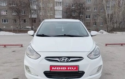 Hyundai Solaris II рестайлинг, 2011 год, 730 000 рублей, 1 фотография