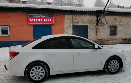 Chevrolet Cruze II, 2013 год, 810 000 рублей, 2 фотография