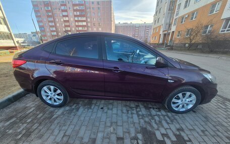 Hyundai Solaris II рестайлинг, 2011 год, 780 000 рублей, 2 фотография