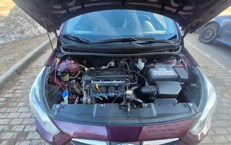 Hyundai Solaris II рестайлинг, 2011 год, 780 000 рублей, 12 фотография