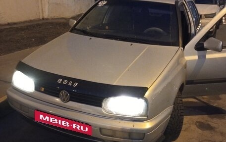 Volkswagen Golf III, 1997 год, 190 000 рублей, 2 фотография