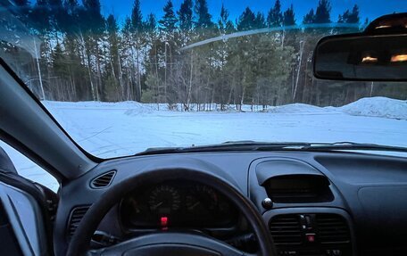 Mitsubishi Carisma I, 2002 год, 350 000 рублей, 16 фотография