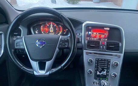 Volvo XC60 II, 2017 год, 2 600 000 рублей, 9 фотография