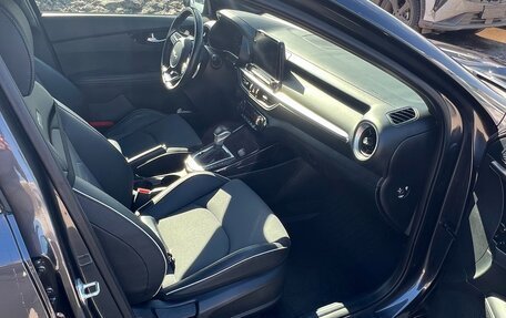 KIA Cerato IV, 2021 год, 2 350 000 рублей, 6 фотография