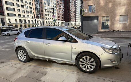 Opel Astra J, 2010 год, 430 000 рублей, 4 фотография