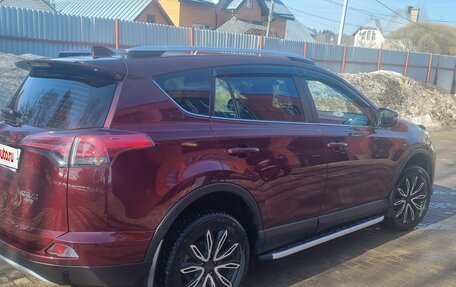 Toyota RAV4, 2017 год, 2 500 000 рублей, 3 фотография