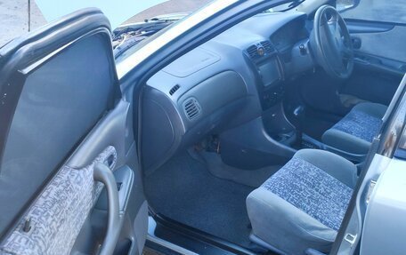 Ford Laser IV, 1999 год, 350 000 рублей, 5 фотография