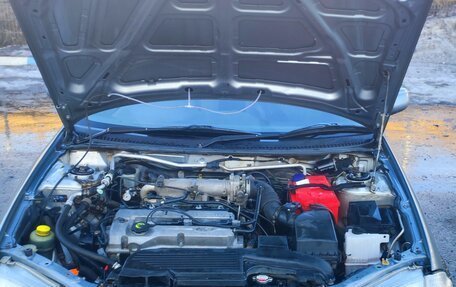 Ford Laser IV, 1999 год, 350 000 рублей, 4 фотография