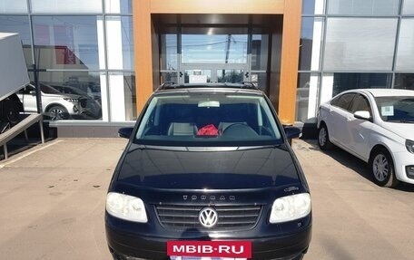 Volkswagen Touran III, 2004 год, 495 000 рублей, 2 фотография