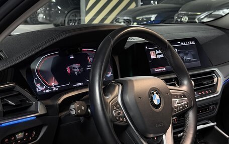 BMW 3 серия, 2019 год, 3 591 000 рублей, 11 фотография