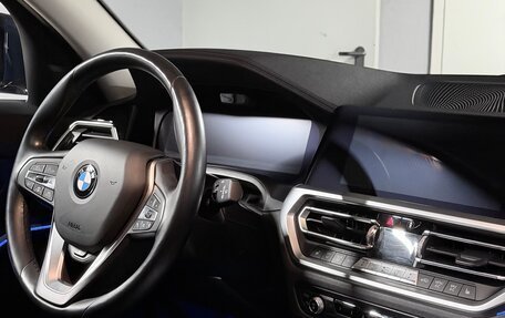 BMW 3 серия, 2019 год, 3 591 000 рублей, 13 фотография