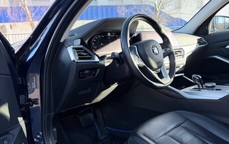BMW 3 серия, 2019 год, 3 591 000 рублей, 26 фотография