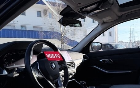 BMW 3 серия, 2019 год, 3 591 000 рублей, 19 фотография