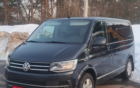 Volkswagen Caravelle T6 рестайлинг, 2018 год, 3 445 000 рублей, 2 фотография
